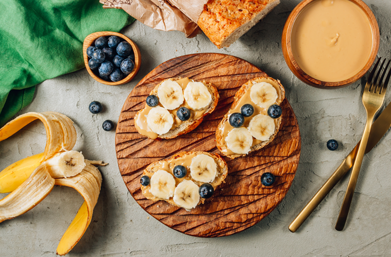 Erdnuss-Bananen-Toast